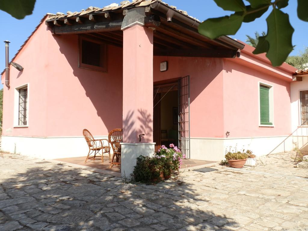 Vila La Pietra Chiaramonte Gulfi Pokoj fotografie