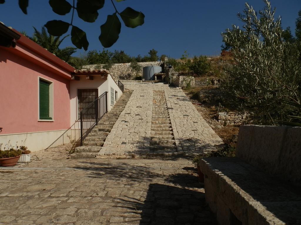 Vila La Pietra Chiaramonte Gulfi Pokoj fotografie