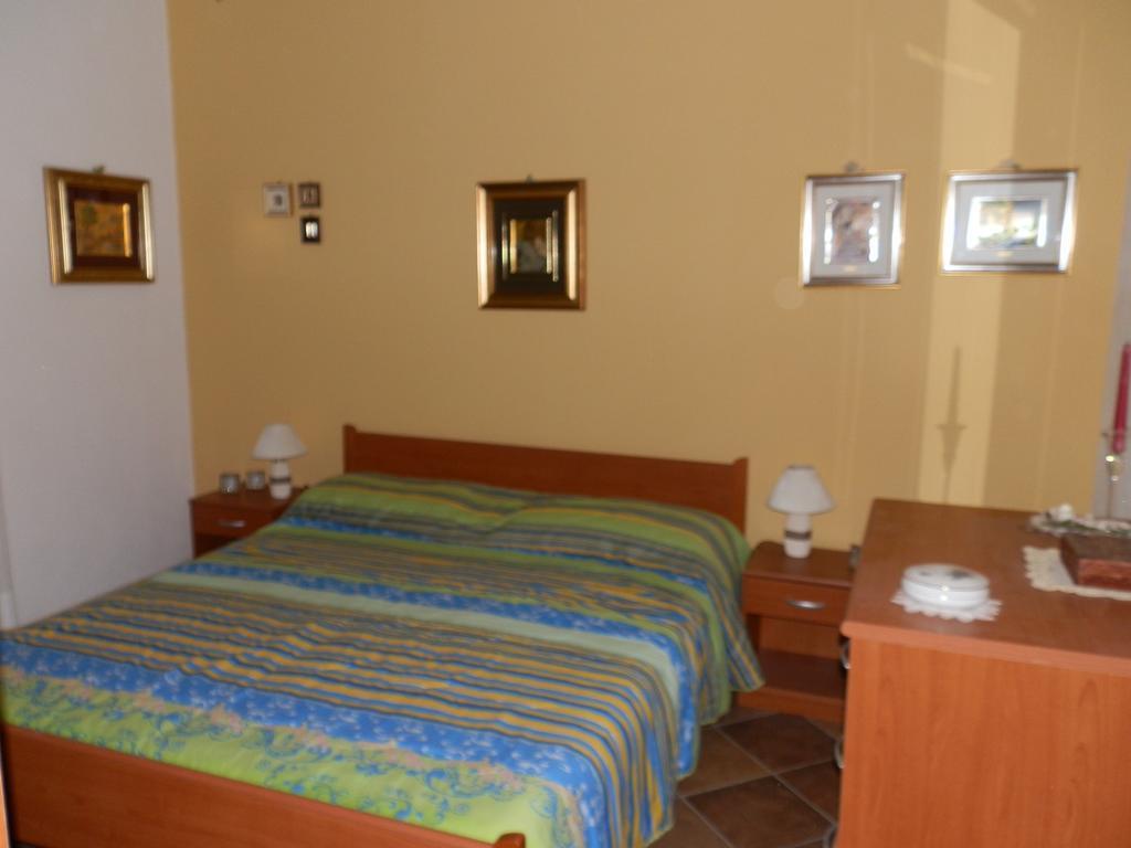 Vila La Pietra Chiaramonte Gulfi Pokoj fotografie